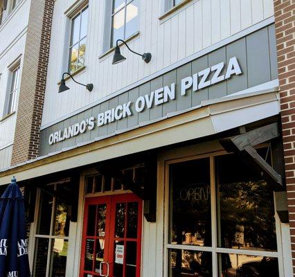 Orlando's Brick Oven Pizza