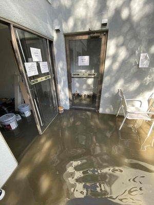 Major sewage flood in apartment complex