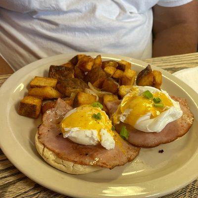 Eggs Benedict