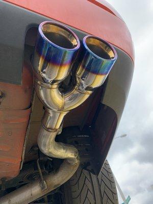 Custom exhaust