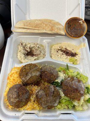 Falafel combo plate