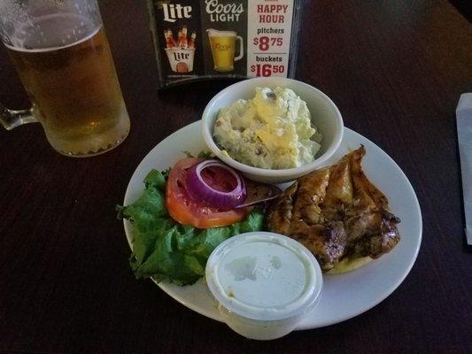 Grilled Buffalo chicken sandwich with tater salad.  Not to be confused with Ron White.