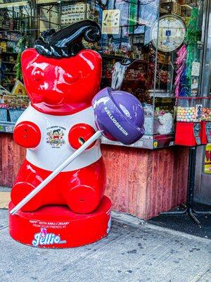 Giant lollipop