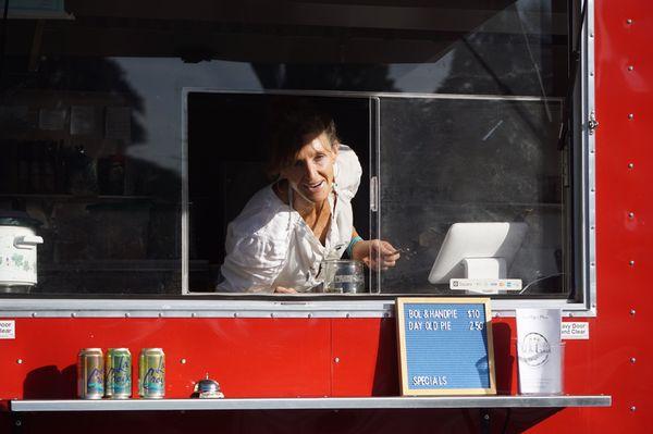 Lisa of the Bol & Crust Cart.