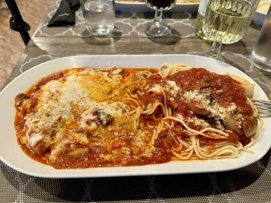 Veal Pizzaiolo w/ spaghetti.