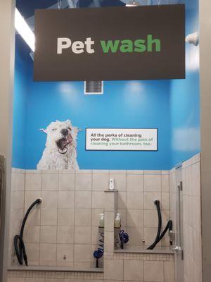 Self Serve Pet Wash stations. We provide Premium shampoos, Towels, Blow Dryers