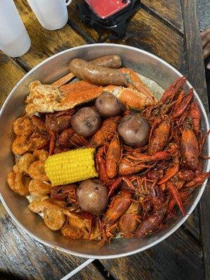 Crawfish shrimp and crab