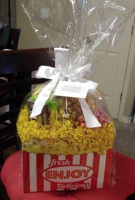 Popcorn gift basket from Cornzapoppin