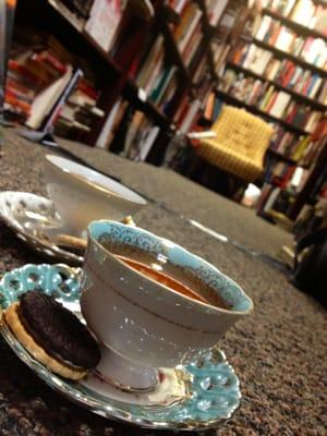 Cinnamon tea and a cookie, served by the most knowledgable and cheery proprietor ever