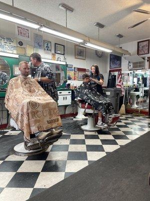 B & D's Barber Shop