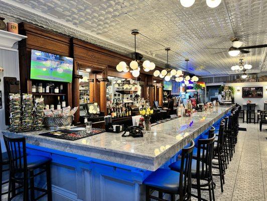 The story behind this total remodel was very interesting! The bar is GORGEOUS!