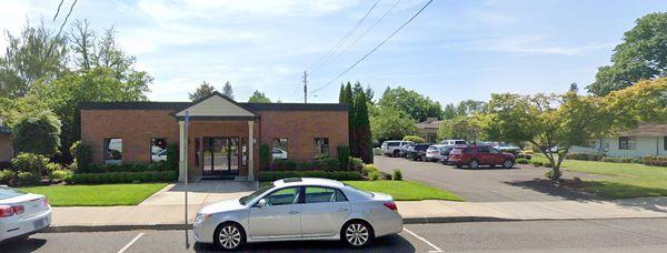 Davies clinic with ample parking.