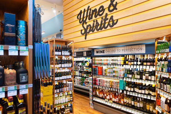 Mollie Stone's Tower Market Wine, Beer and Liquor in Twin Peaks San Francisco