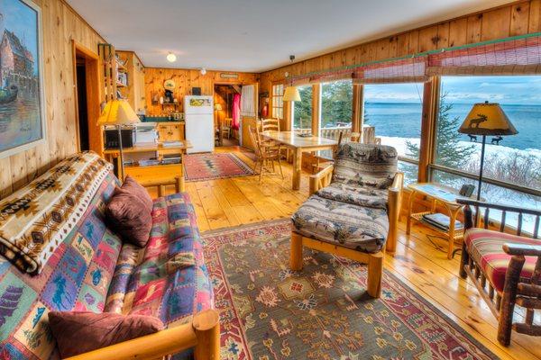 Amazing Grace is perfect for families and small groups. Plenty of room on 6 acres of Lake Superior coastline in Grand Marais.