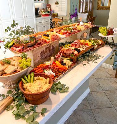 elevated grazing table