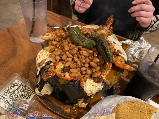 Molcajete mar y Tierra