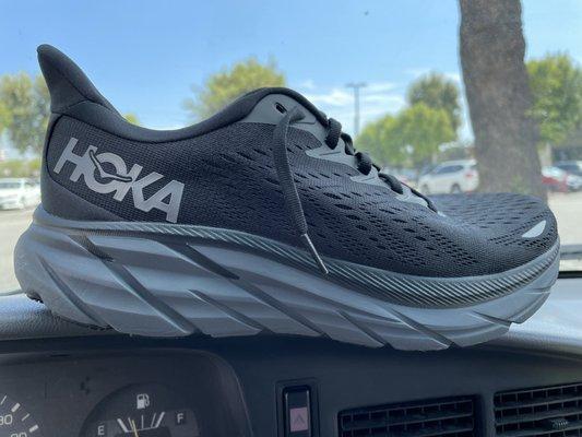 Hoka's Clifton 8 in black. Very comfortable.