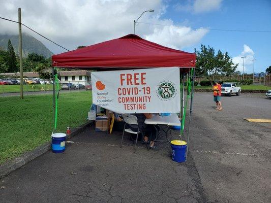 Got a free Covid-19 test, as my coworker came down with it, & I had close contact. Happy that Kaneohe District Park had this test center.