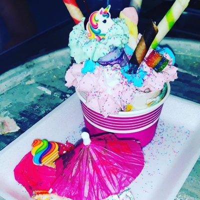 Rainbow Ribbons Rolled ice cream Unicorn Surprise!