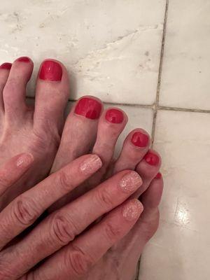 Powder mani + pedi