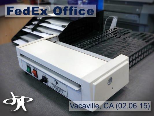 "Express" (Self-serve Laminator)