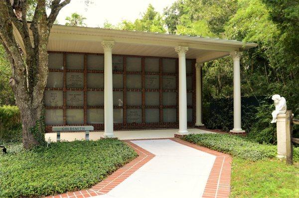 Ponte Vedra Valley - Mausoleum III