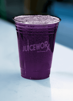 Juice Worx
Purple Cabbage, Cucumber, Red Apple,
Blueberries, Lime, Blackberries
(High in Nutrients, Antioxidants, Improves Digestion