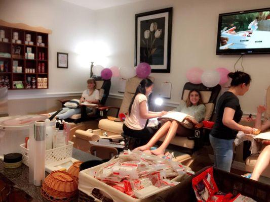 We host birthday manicure, pedicure and more