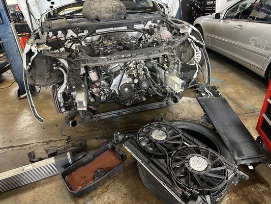 Radiator replacement Audi Q5