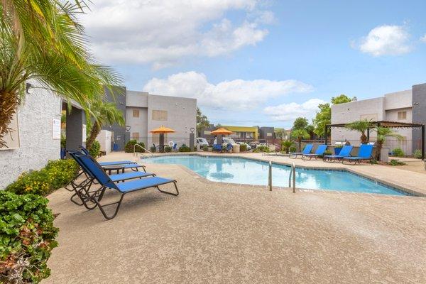 Resort-Style Swimming Pool