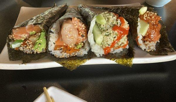 4 hand rolls of the lunchpocolypse.