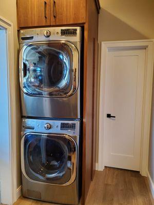 Stackable washer and dryer