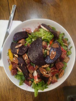 Amazingly FRESH beet salad (I added tempeh for protein)