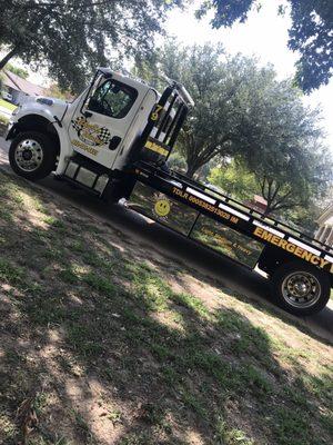 Tow truck that picked up my Traverse.