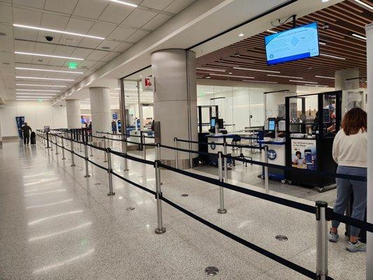 Dream check-in through TSA.