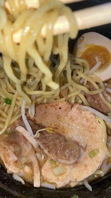 Hachi Ramen