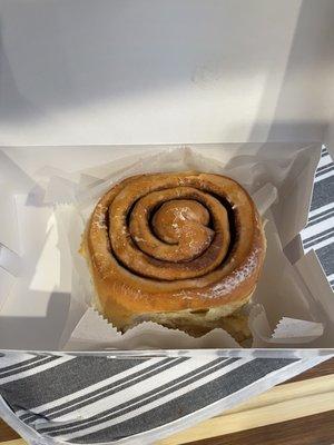 Cinnamon roll