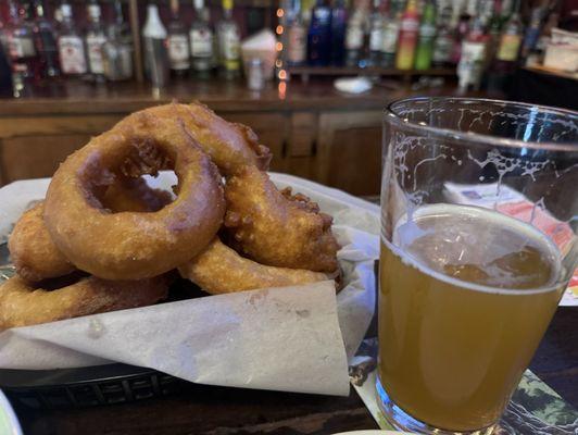 Basket of Onion rings