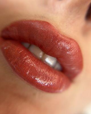 Dreamy lip blush