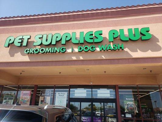 Pet Supplies Plus Surprise