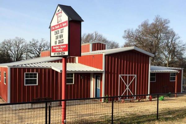 Texas Tails Pet Ranch & Spaw