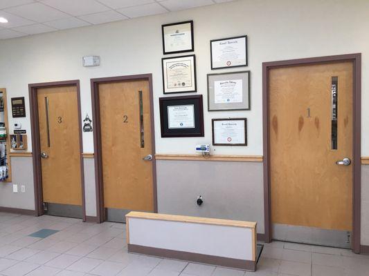 Exam rooms at Valley Veterinary Hospital