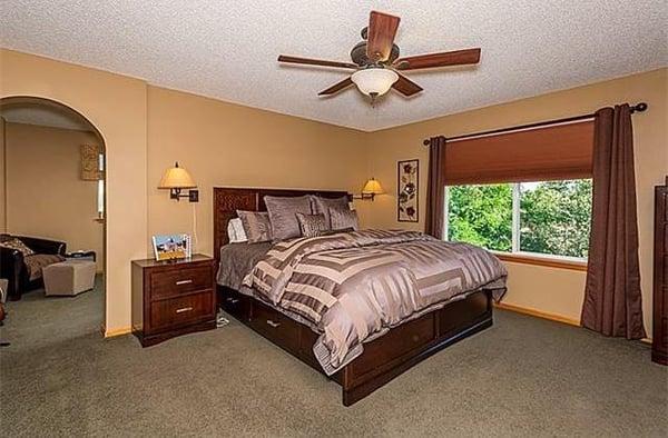 Large Master Suite with a Retreat!