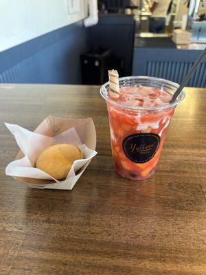 Salpicón con lecherita (Condensed milk) & pandebono