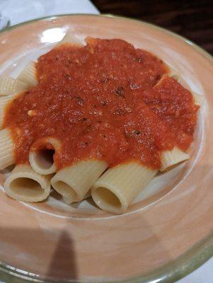 Penne with red sauce