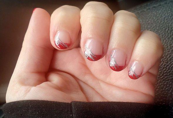 Festive gel manicure