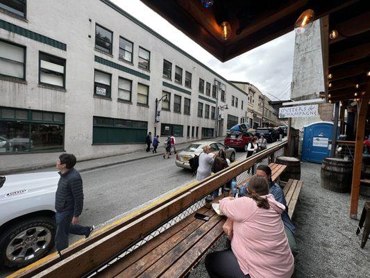 Looking down/up Franklin St.