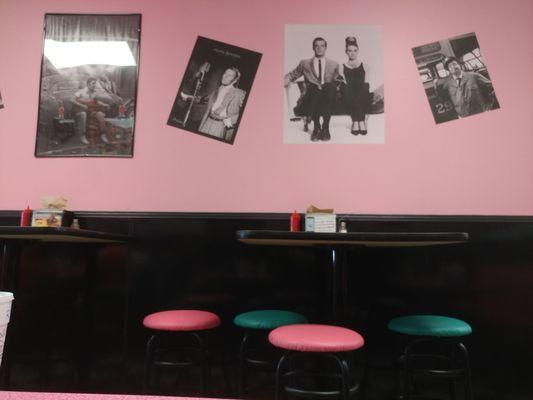 Classic fifties milkshake bar feel with Elvis playing in the background.