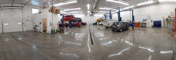 Main repair facility with state of the art equipment and clean working area.