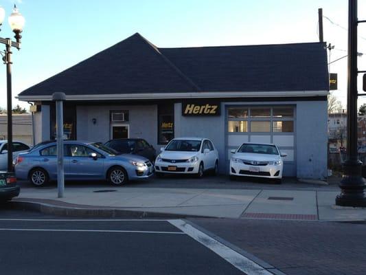 Hertz Car Rental - Somerville - Somerville Avenue HLE